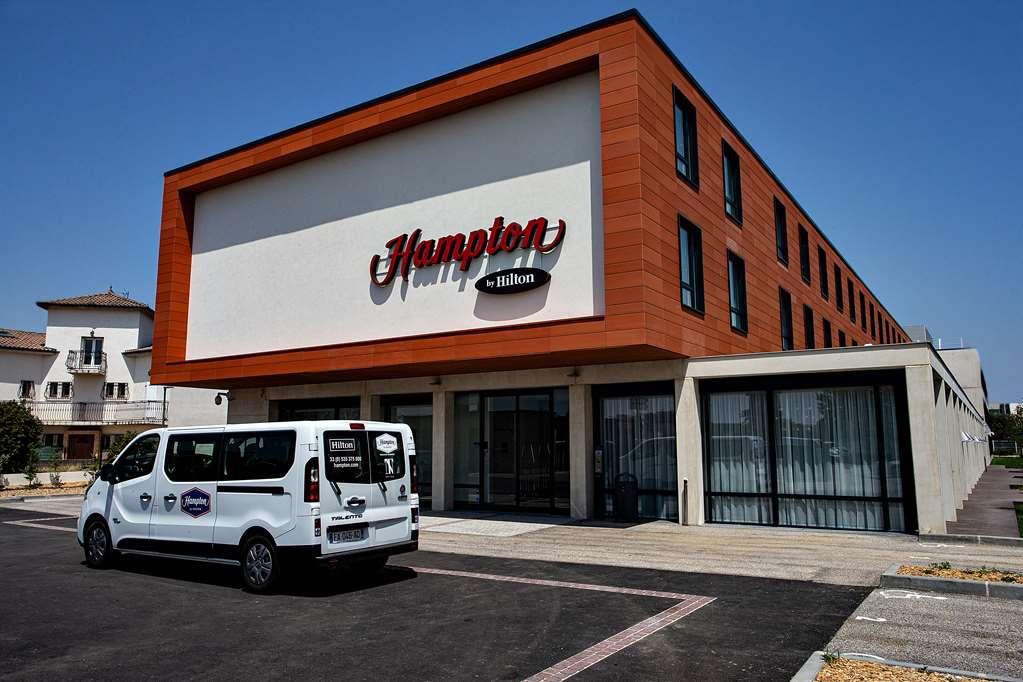 Hampton By Hilton Toulouse Airport Hotell Blagnac Exteriör bild